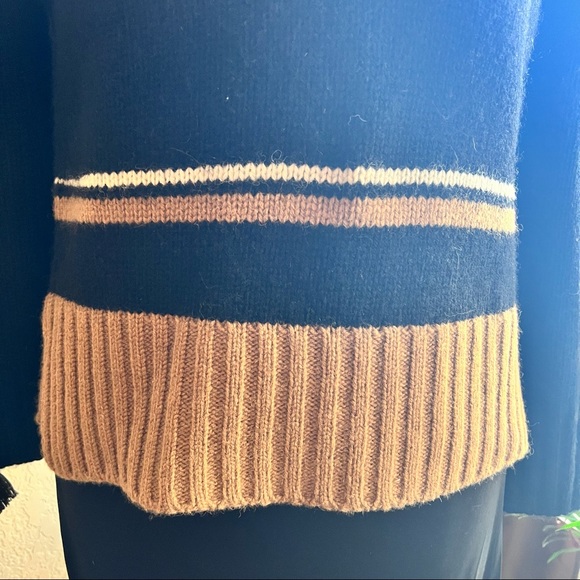 J Crew 100% Wool Striped Black, Tan, Cream Crewneck Sweater Size Small - Picture 5 of 10